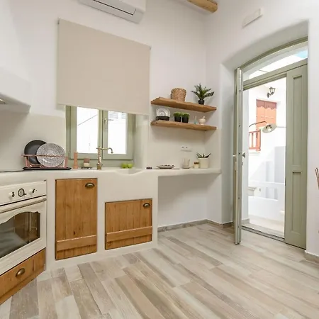 Aegean White Apartment Naxos City