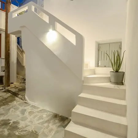 Aegean White Apartment Naxos City