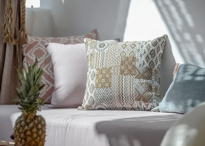 Apartment Aegean White