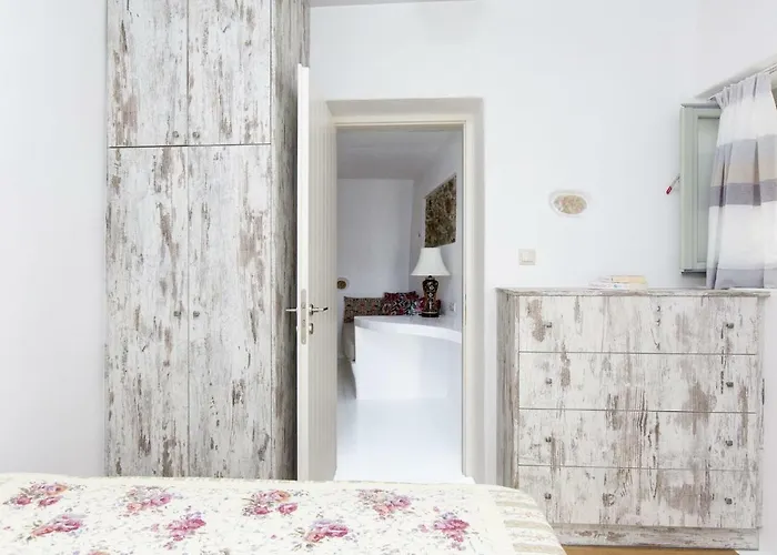 Aegean White Apartment *